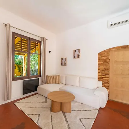 Apartmán A C With Garden, 4bdr Sleeps 7 - *