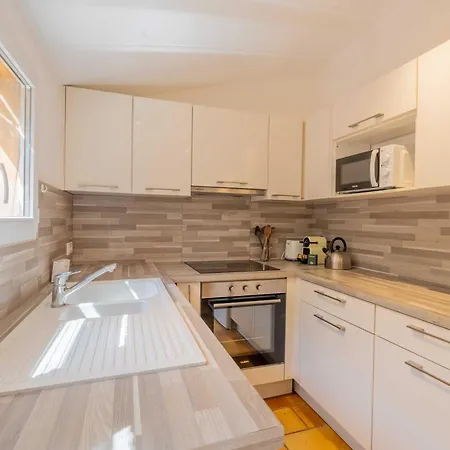 Apartamento A C With Garden, 4bdr Sleeps 7 - Saint-Tropez